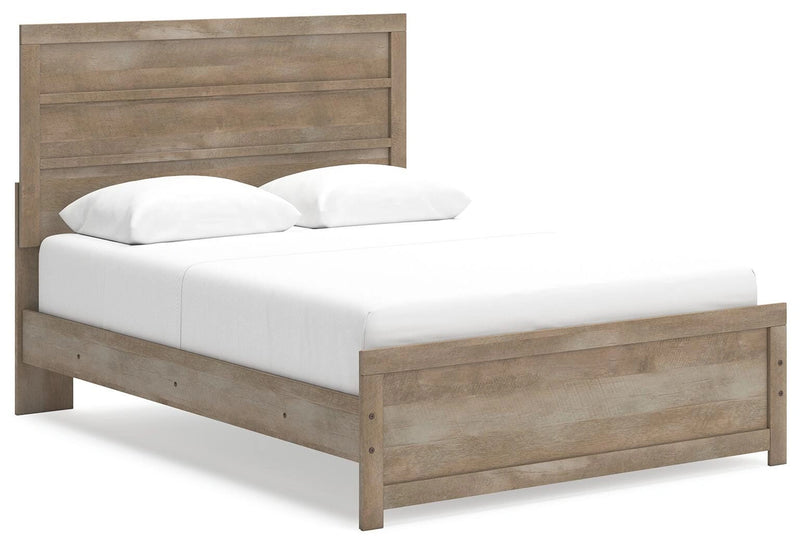 Gachester Panel Bed