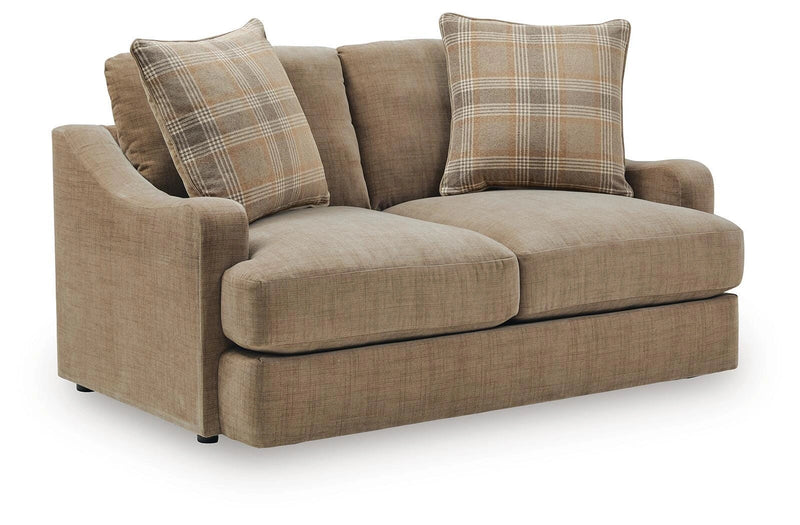 ChloeeAnne Loveseat