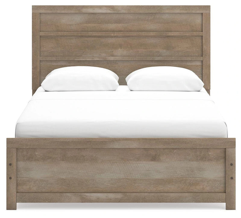 Gachester Panel Bed