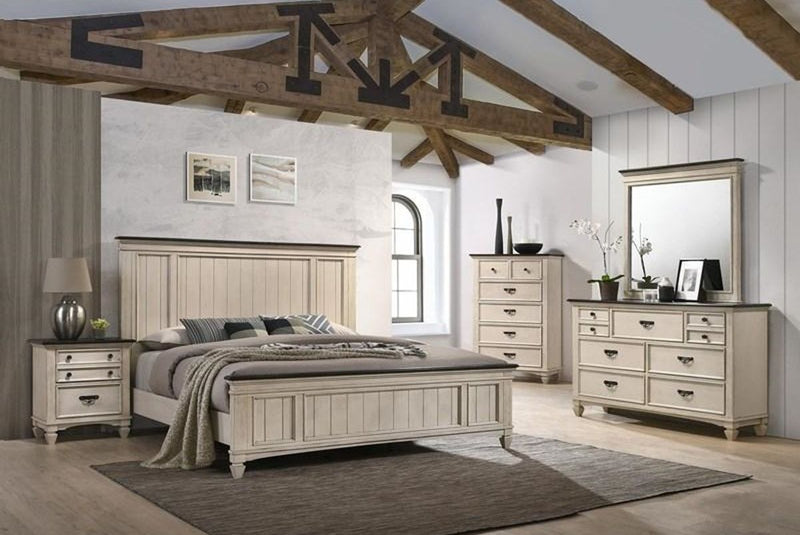 Crown Mark Sawyer Chest In Two-Toned