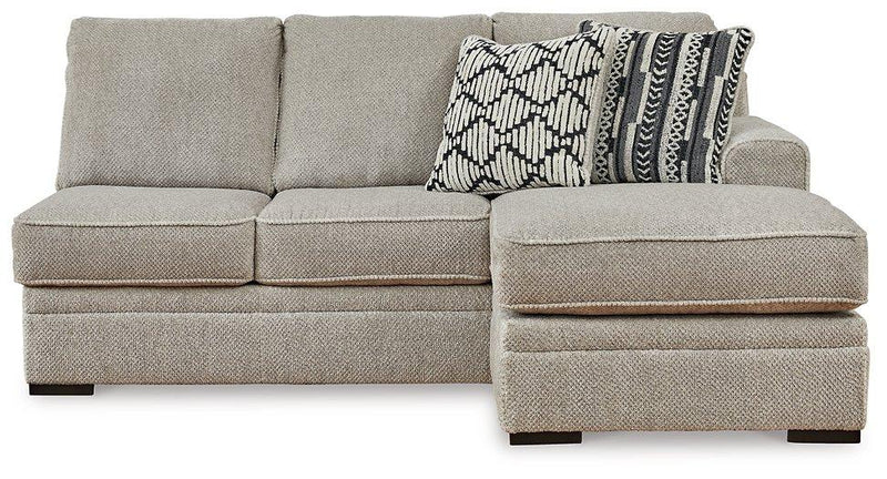 Calnita Sectional with Chaise