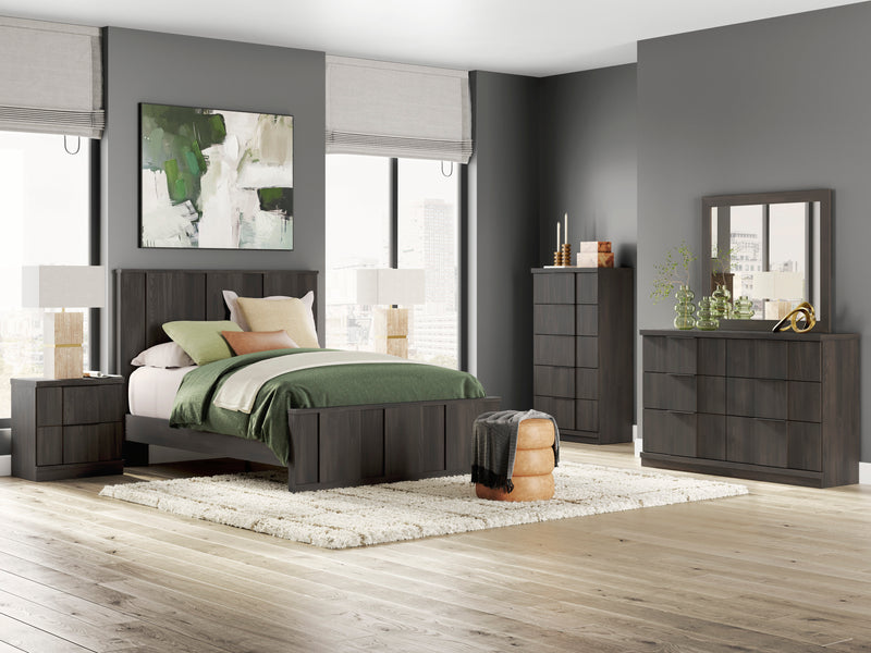 Shaehartin Six Drawer Dresser