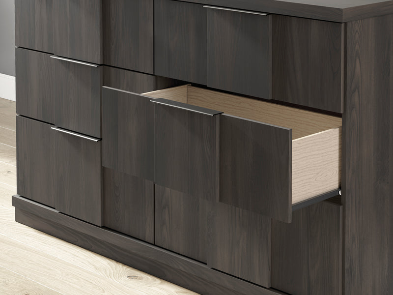Shaehartin Six Drawer Dresser