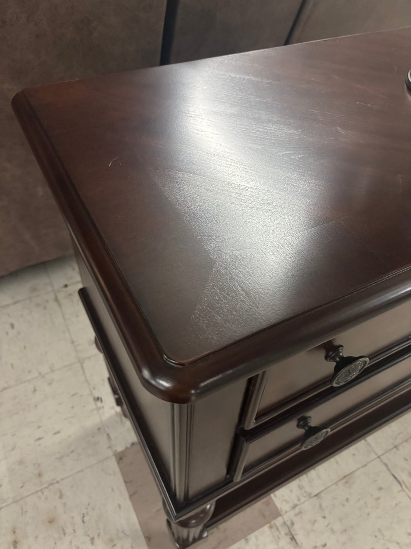 Lavinton Dining Server- CLOSEOUT