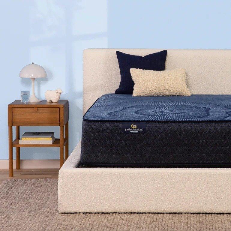 Serta Perfect Sleeper Hybrid Mattress Euphoric Nights Firm - King image