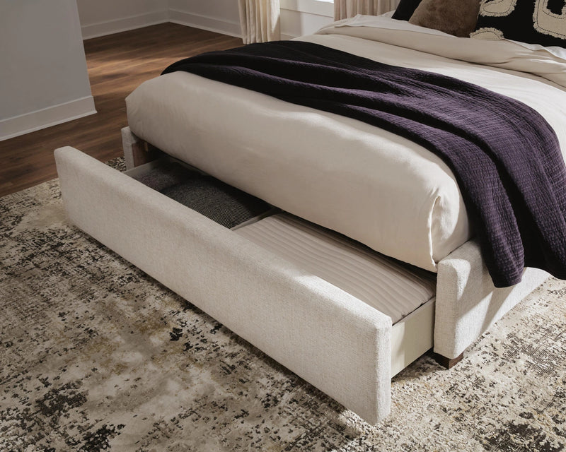 Brizmore Bed